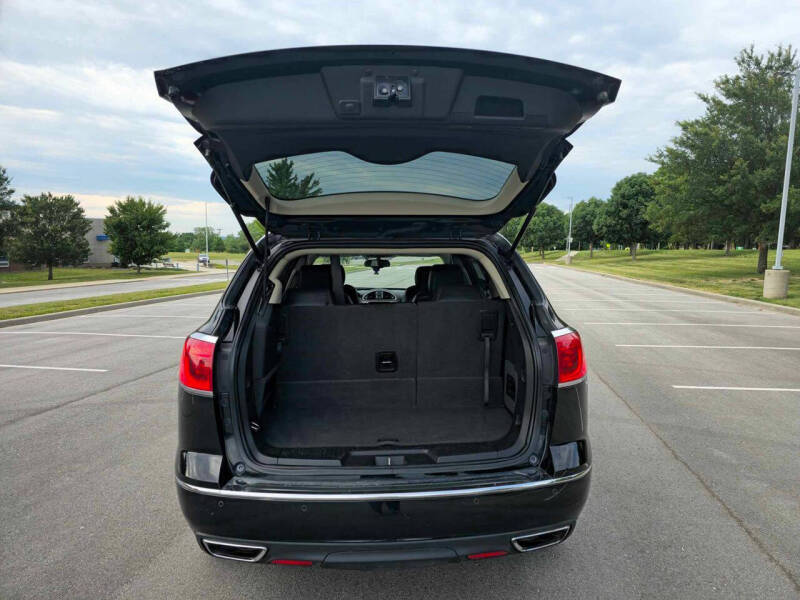 2017 Buick Enclave Leather