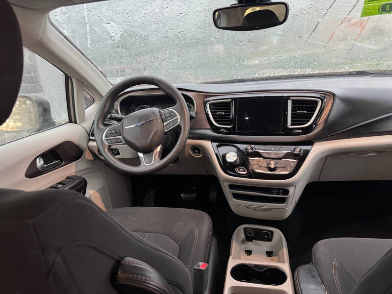 2017 Chrysler Pacifica Touring