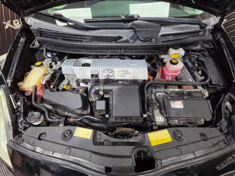 2013 Toyota Prius Three