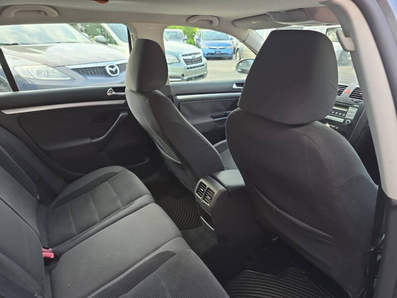 2009 Volkswagen Jetta SportWagen S