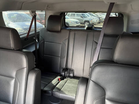 2016 Chevrolet Suburban LT