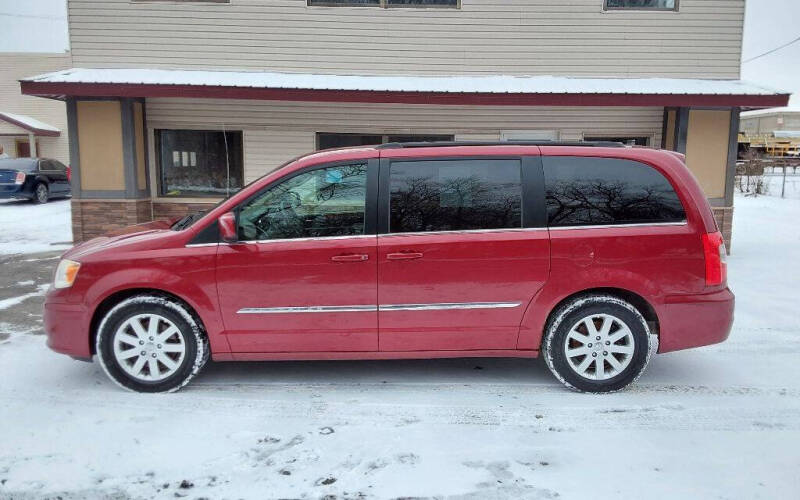 2012 Chrysler Town and Country for sale at Settle Auto Sales TAYLOR ST. in Fort Wayne IN