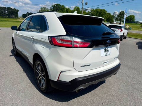 2020 Ford Edge Titanium