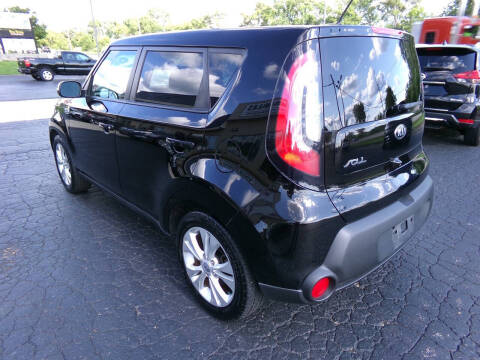 2014 Kia Soul +