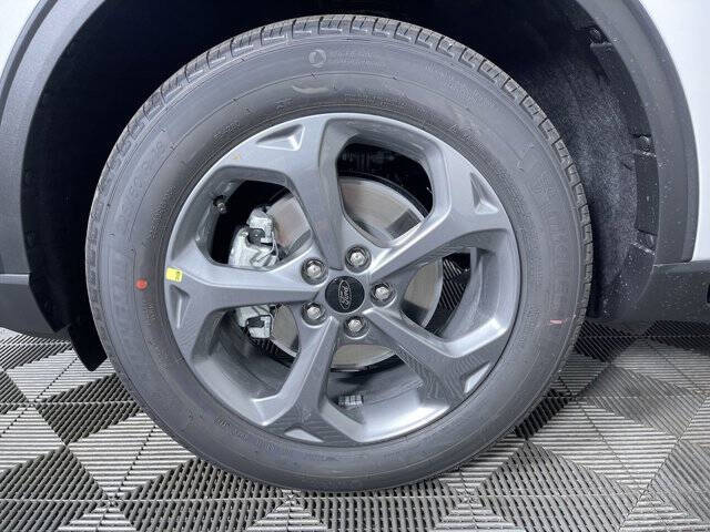 2026 Ford Escape Hybrid ST-Line Select