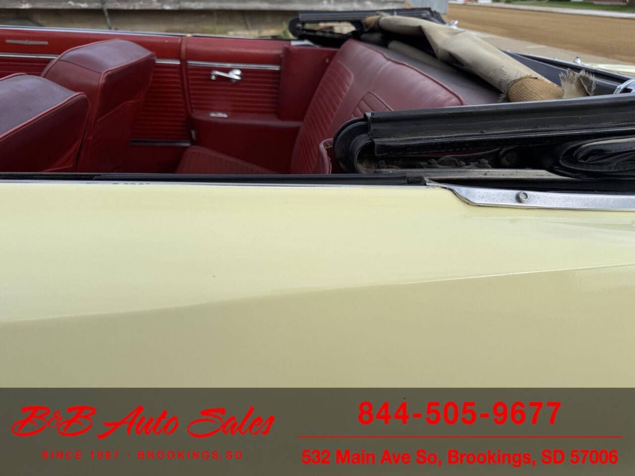 1963 Pontiac LeMans 72