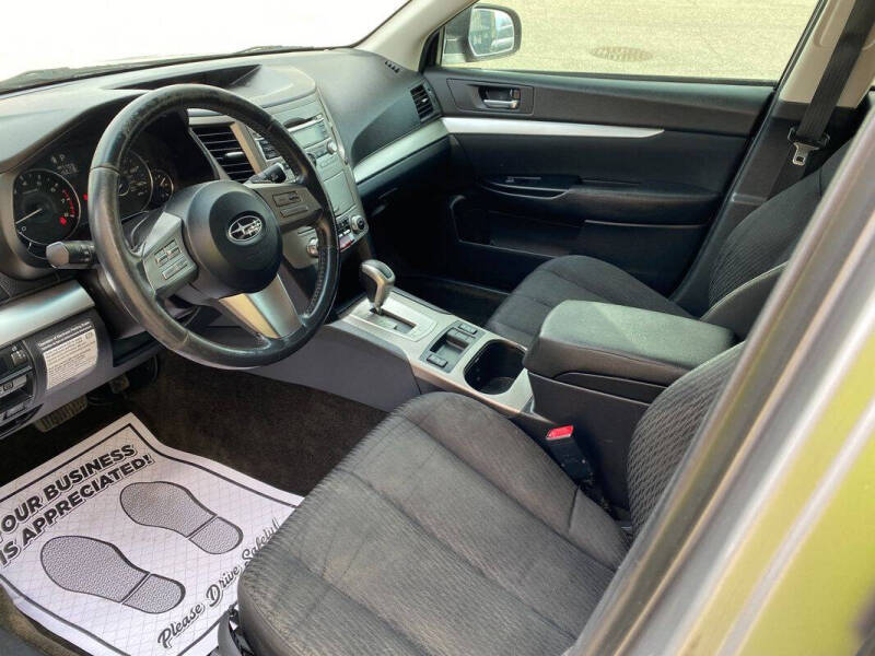 2011 Subaru Outback 2.5i Premium