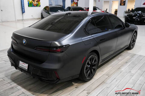 2025 BMW 7 Series 740i