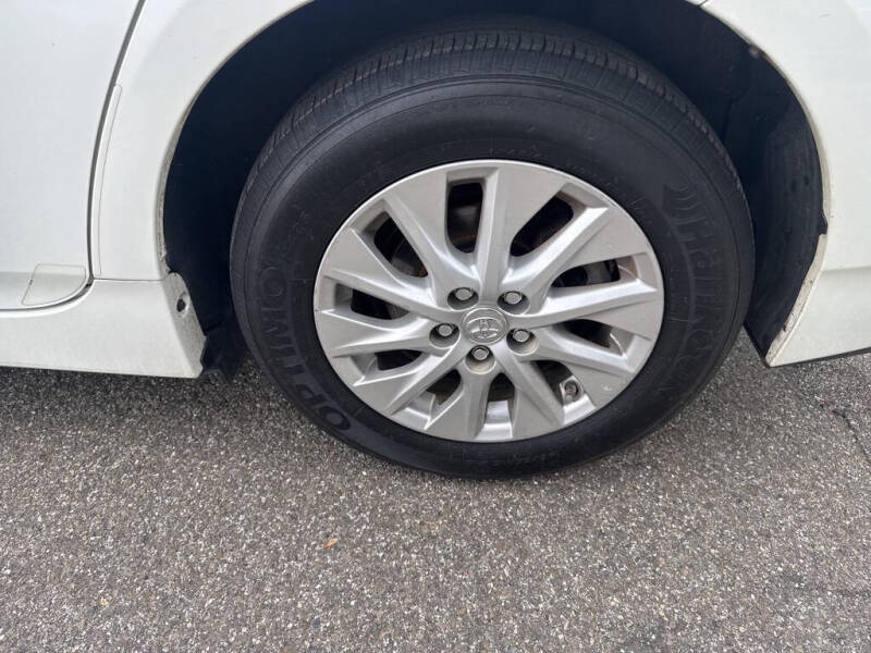 2012 Toyota Prius Plug-in Hybrid