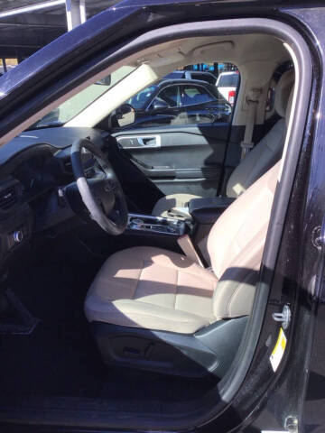 2022 Ford Explorer