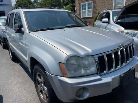 2005 Jeep Grand Cherokee for sale at White River Auto Sales in New Rochelle NY