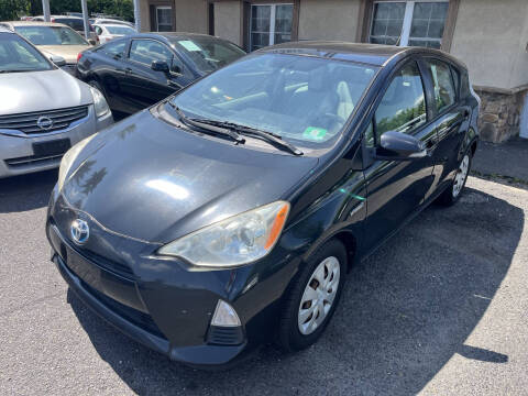 2012 Toyota Prius c Two