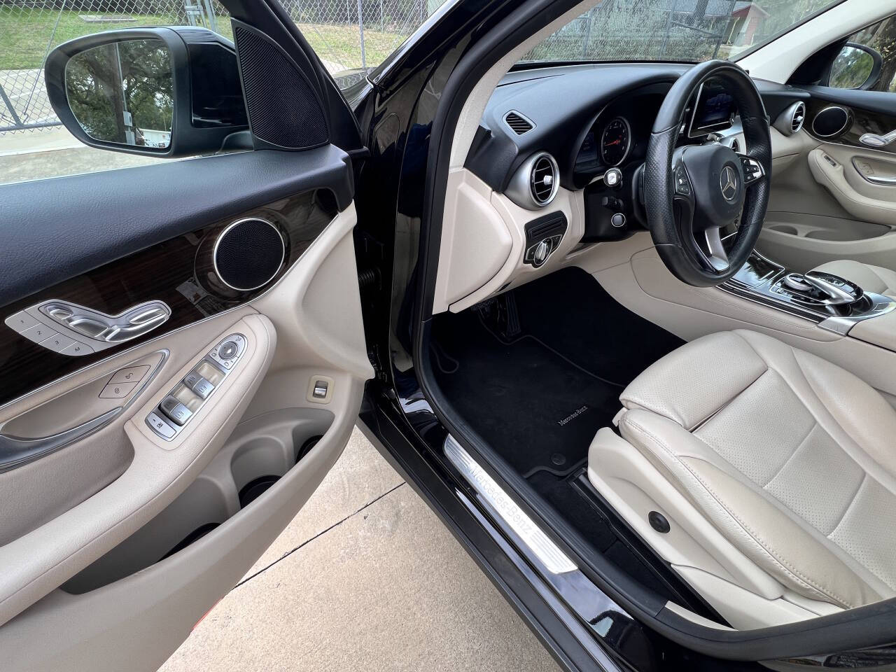 Used Car 2016 Mercedes-benz Glc  Glc 300 4dr Suv For Sale Under $15,000 In Austin, Texas