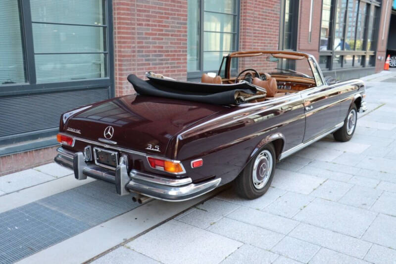 1971 Mercedes-Benz 280-Class