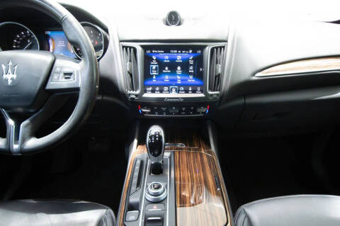 2017 Maserati Levante