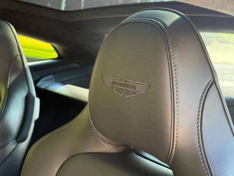 2025 Aston Martin Vanquish