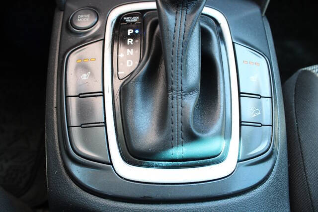 2020 Hyundai Kona SEL