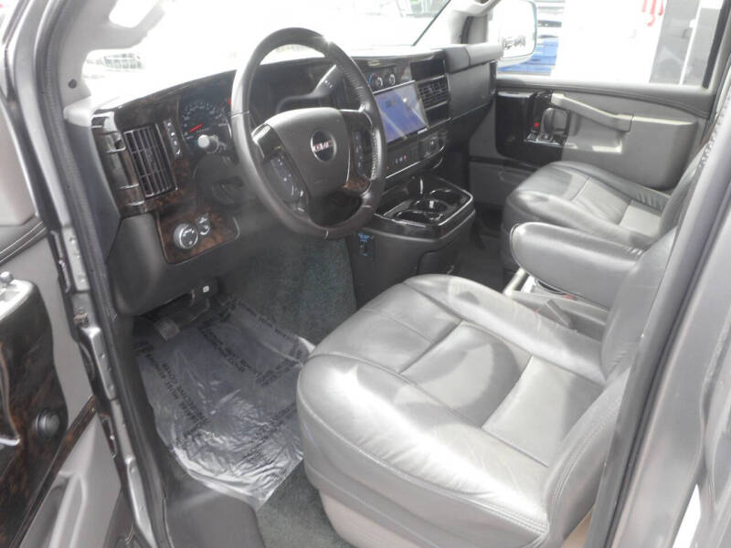 2019 GMC Savana 2500