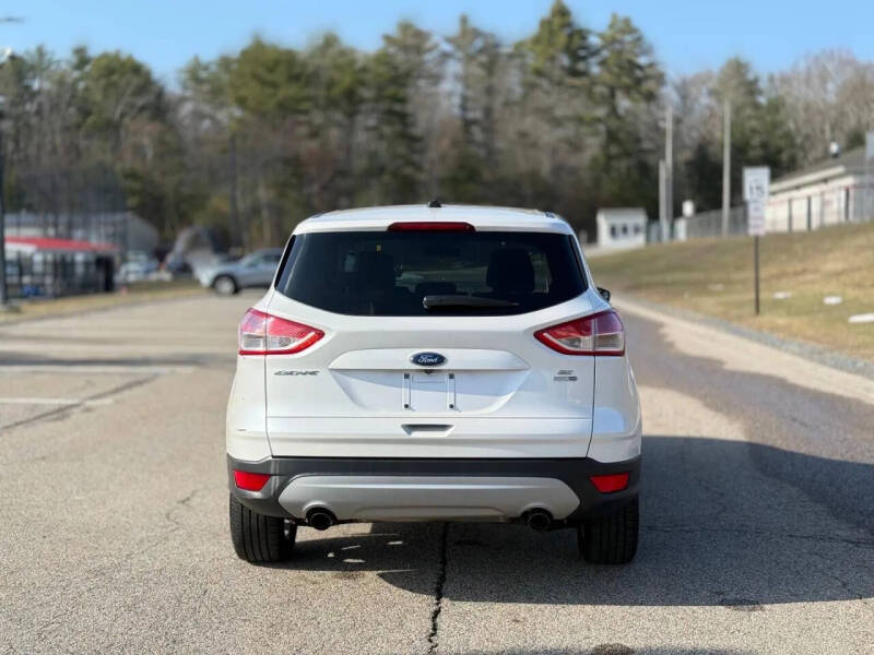 2016 Ford Escape SE
