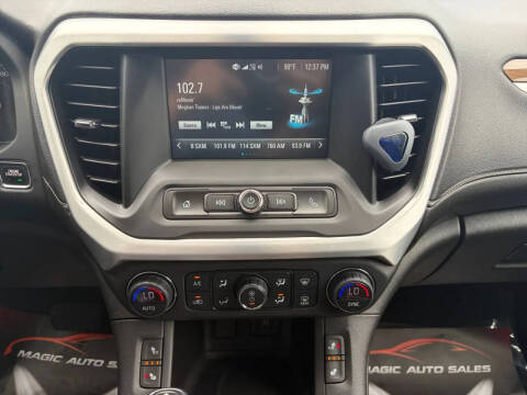 2019 GMC Acadia SLE-2