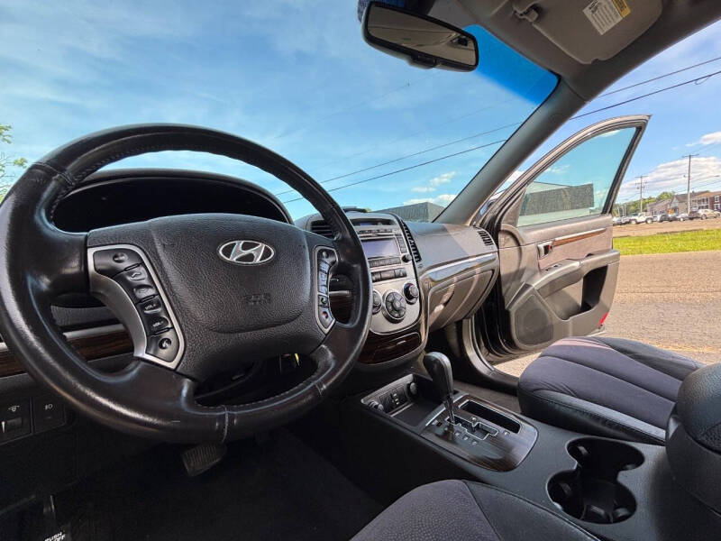 2011 Hyundai Santa Fe SE