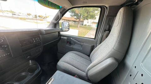 2017 Chevrolet Express 2500