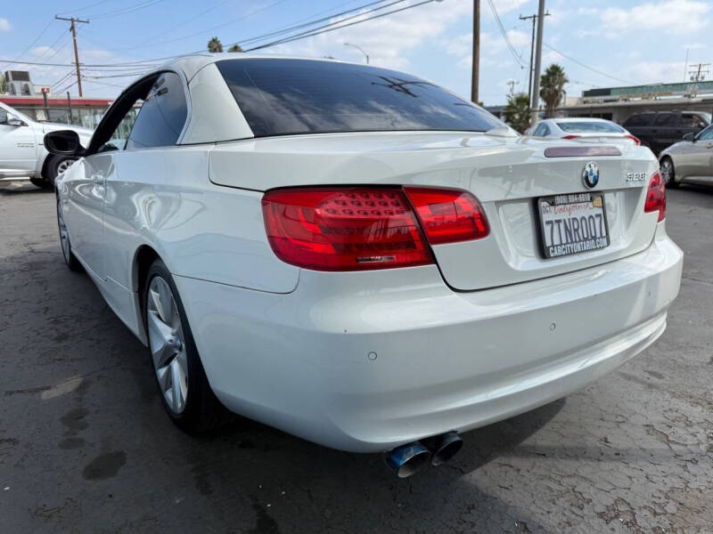 2011 BMW 3 Series 328i