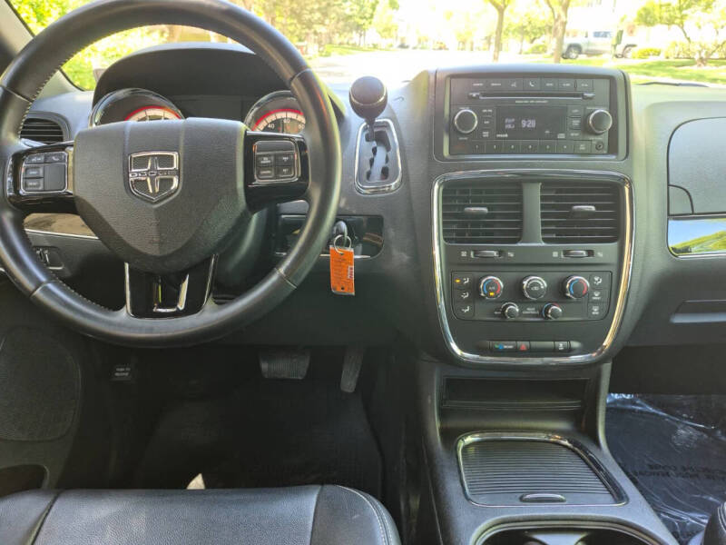 2016 Dodge Grand Caravan SXT