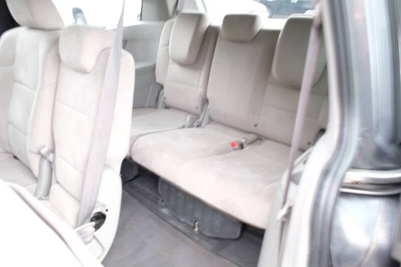 2011 Honda Odyssey EX photo 16