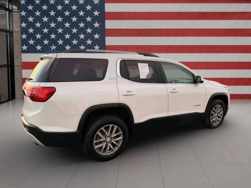 2018 GMC Acadia SLE-2