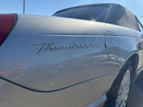 2004 Ford Thunderbird Deluxe