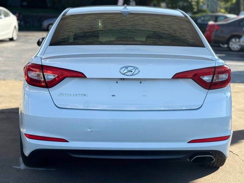2016 Hyundai Sonata SE