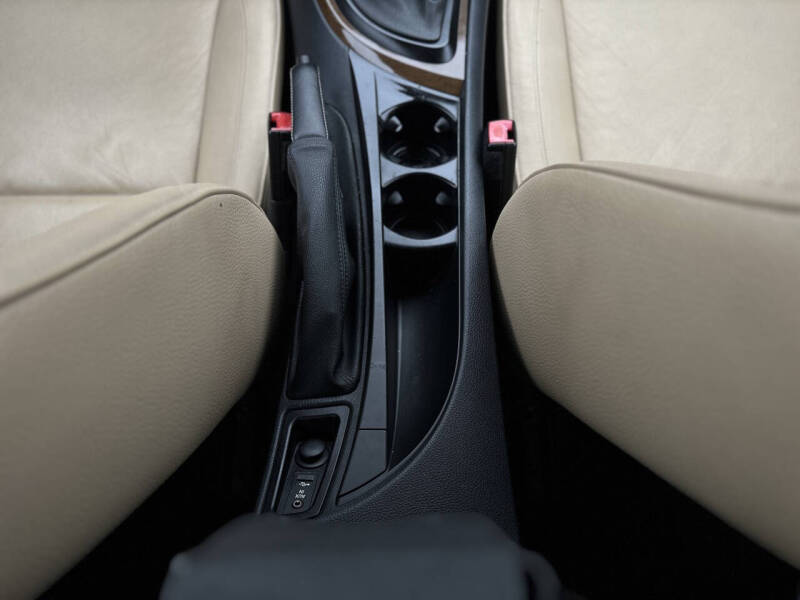 2011 BMW 1 Series 128i