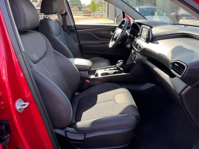 2020 Hyundai Santa Fe SE