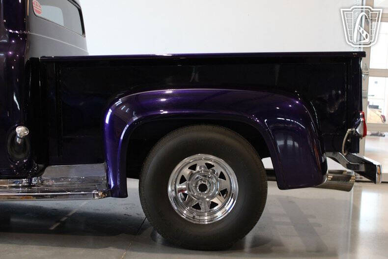 1953 Mercury M 100