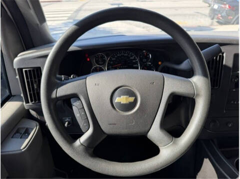 2019 Chevrolet Express 2500