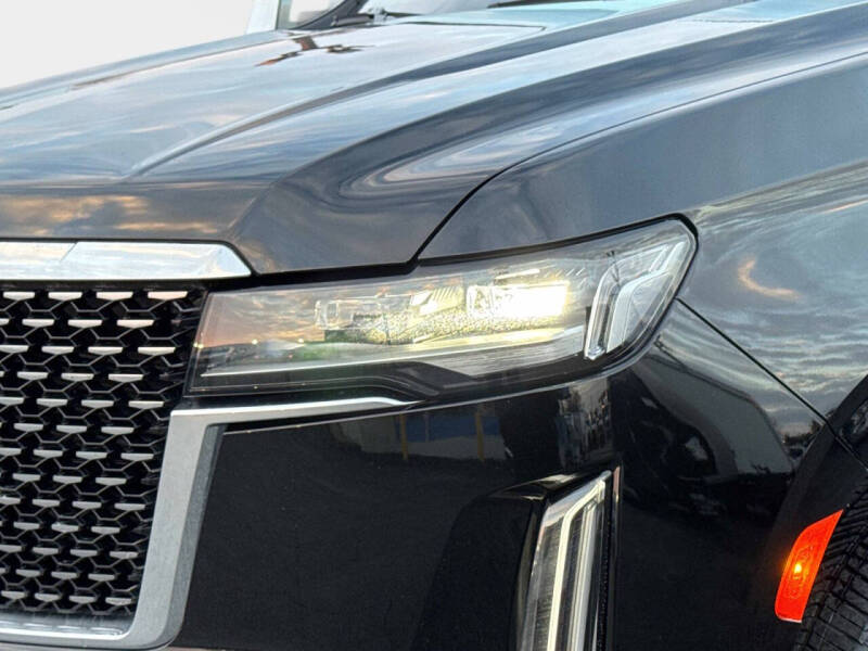 2024 Cadillac Escalade Luxury