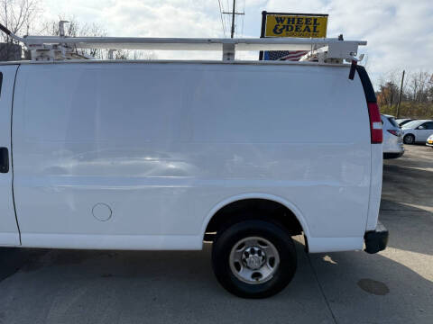 2017 Chevrolet Express 2500