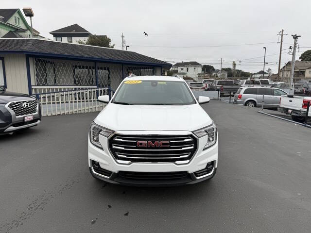 2024 GMC Terrain SLT