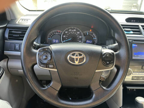 2013 Toyota Camry LE