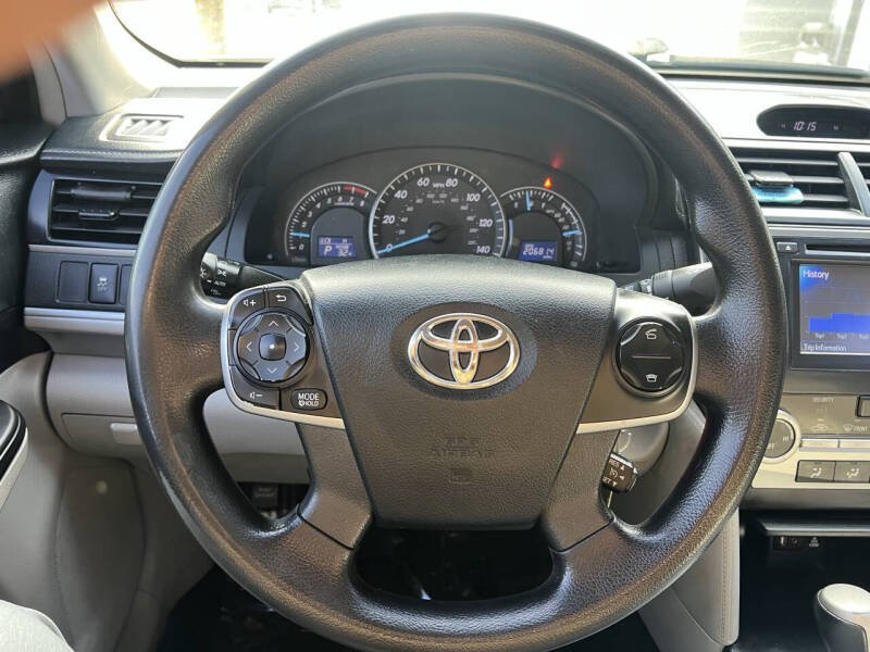 2013 Toyota Camry LE