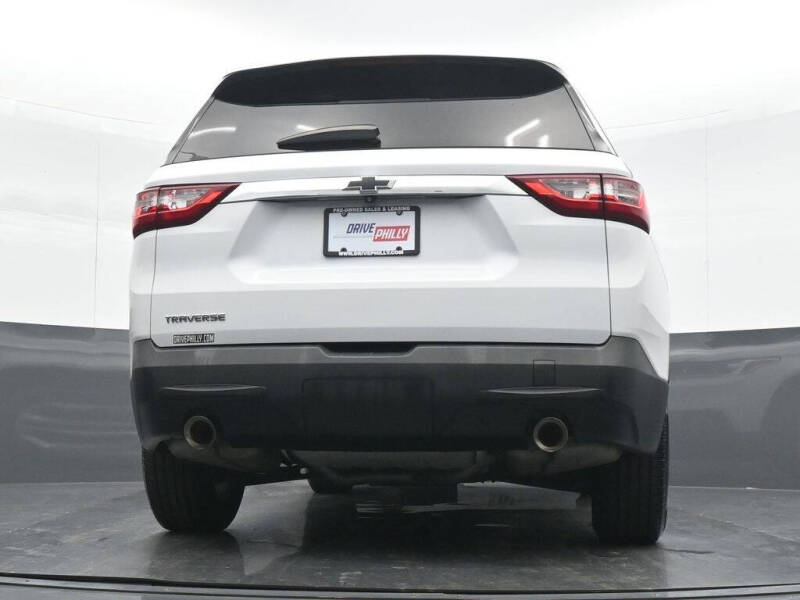 2021 Chevrolet Traverse LS