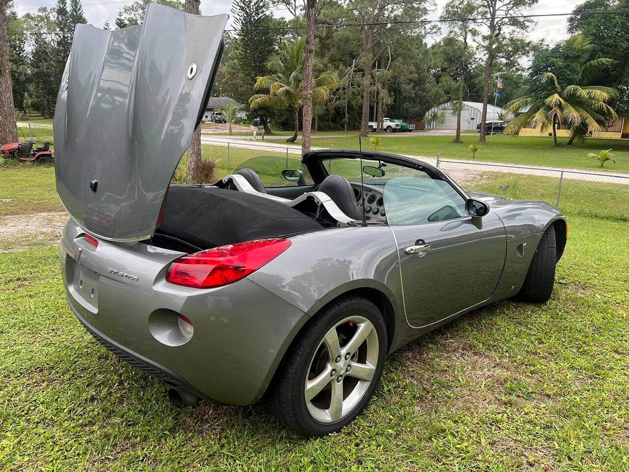 2006 Pontiac Solstice for sale at Q Cars Auto in Jersey City, NJ