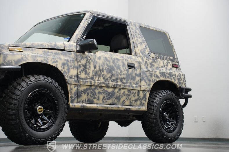 1996 GEO Tracker