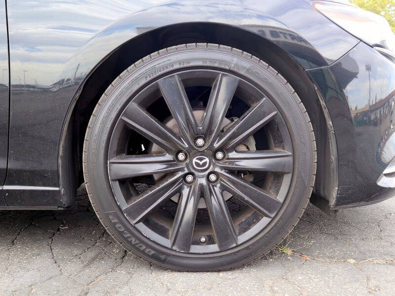 2018 Mazda MAZDA6 Signature