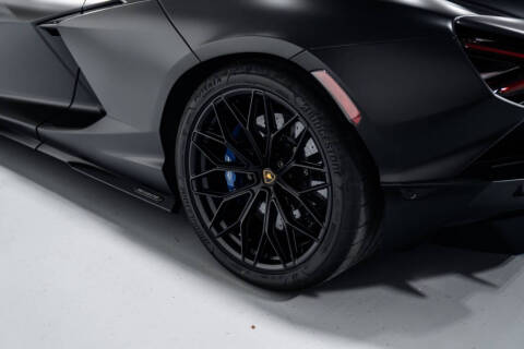 2025 Lamborghini Revuelto