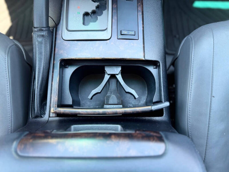 2008 Toyota Land Cruiser