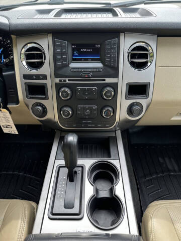 2017 Ford Expedition XLT