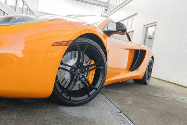 2013 McLaren MP4-12C Spider