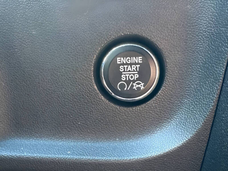 2008 Dodge Challenger SRT8